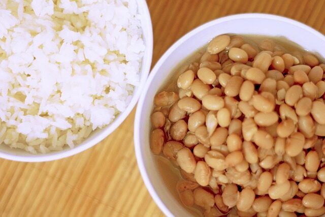 Prato saudável com vegetais e proteínas para emagrecimento rápido Prato saudável com vegetais e proteínas para emagrecimento rápido